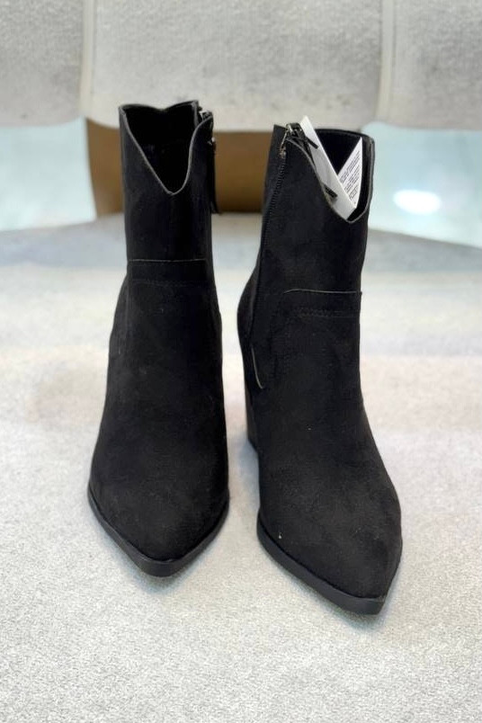 بوت کابوی منگو