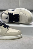 کتونی air jordan1 آبی کراس