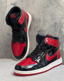 کتونی Air jordan1 high مشکی قرمز ورنی