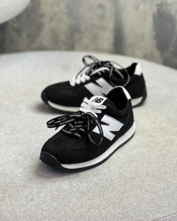 کتونی New Balance miu miu
