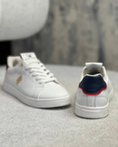 ونس tommy سفید
