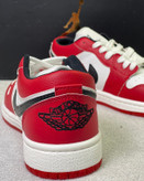 کتونی air jordan1 کد ۱۳