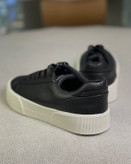 ونس چرم zara
