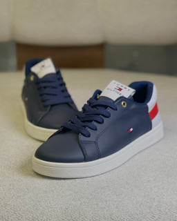 ونس تامی tommy
