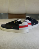 ونس تامی tommy